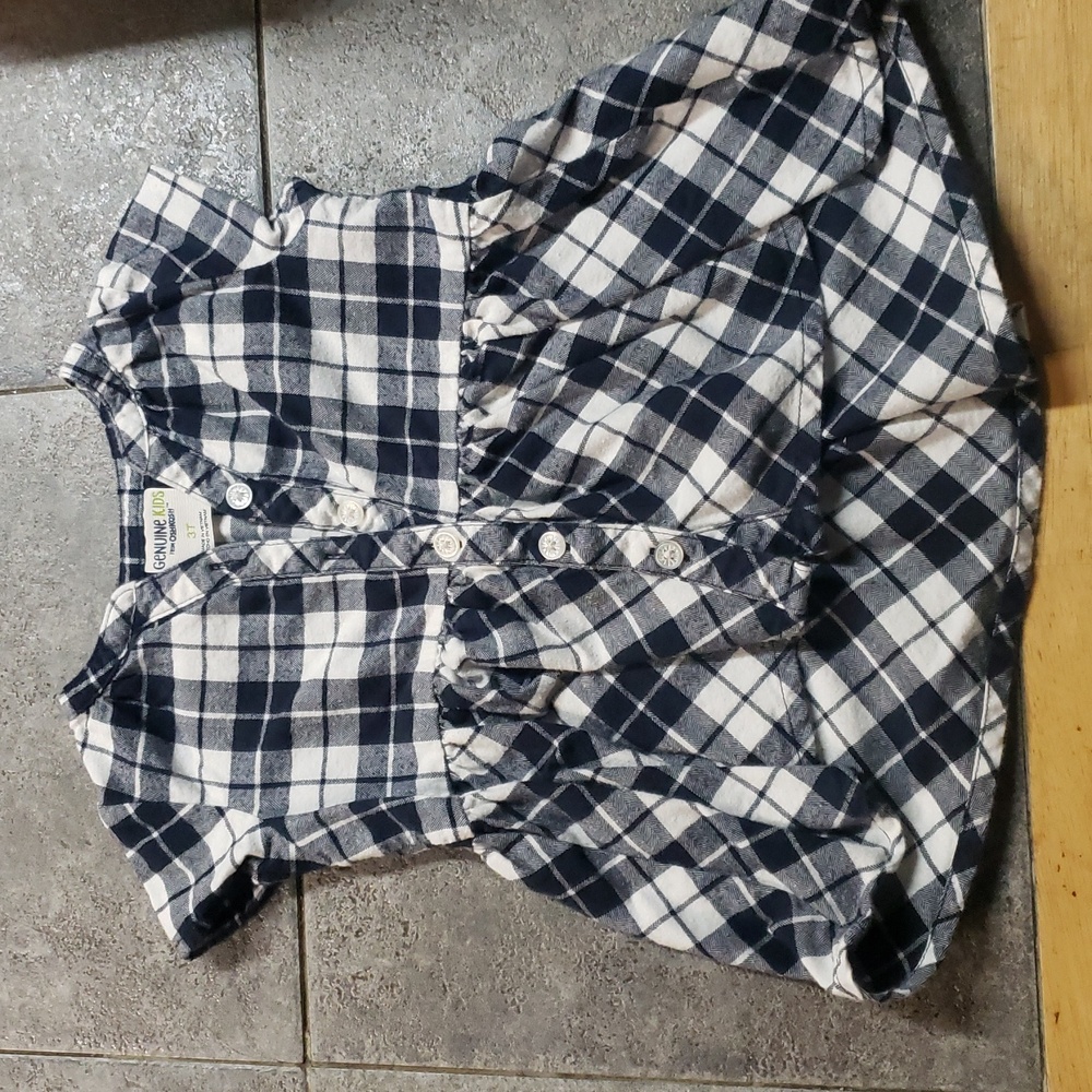 Plaid Top Black and White
